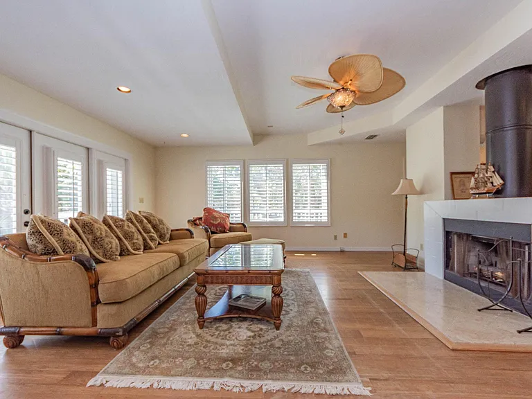 1850 E Sandpiper Rd — Photo 9