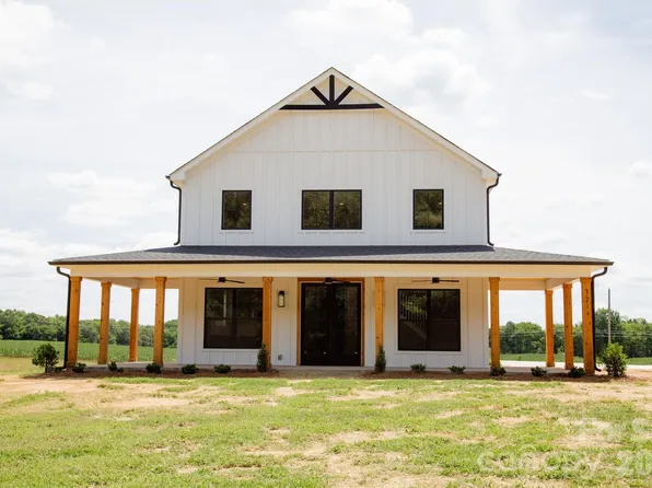 1216 Mills Harris Rd, Wingate, NC 28174