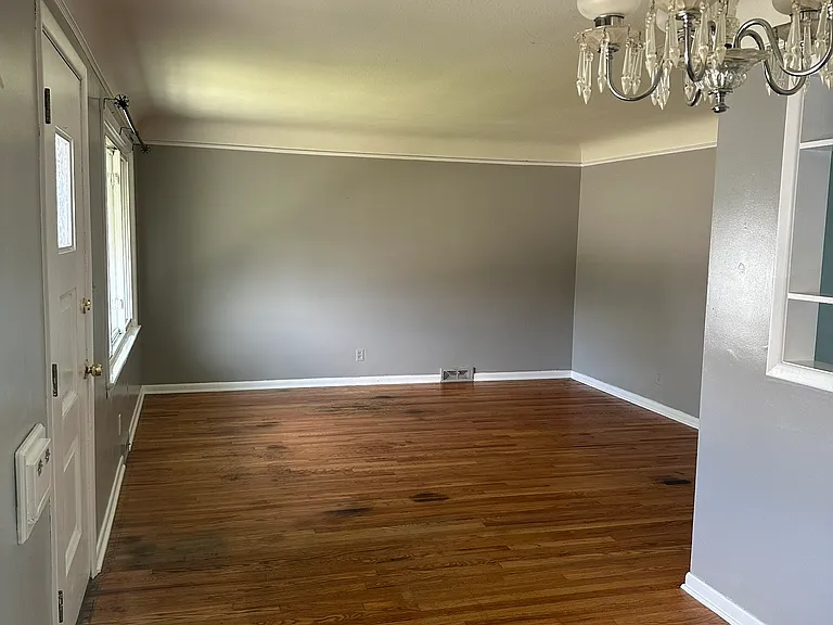 1517 Fruitland Ave — Photo 14