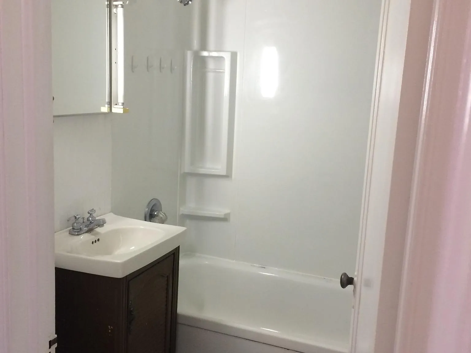 3 bed, 1500 sqft, $2,600 — Photo 3