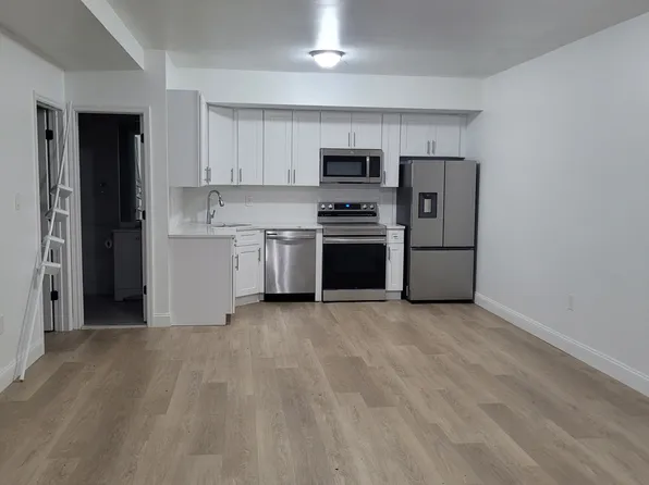 133 School Rd #Ll, Staten Island, NY 10305