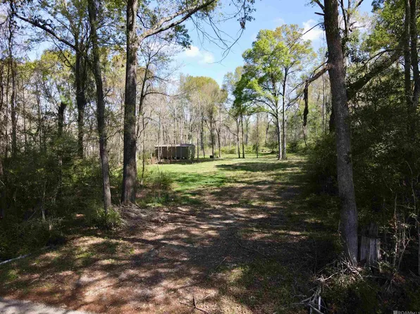 6942 Joe Daniel Rd, Saint Francisville, LA 70775