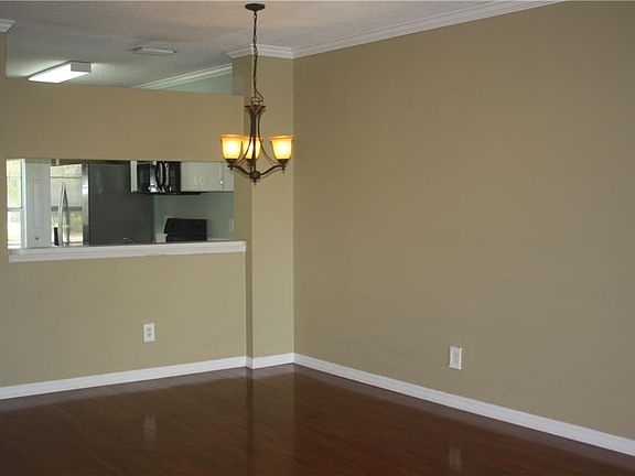 5th image of 6021 Bayside Key Dr