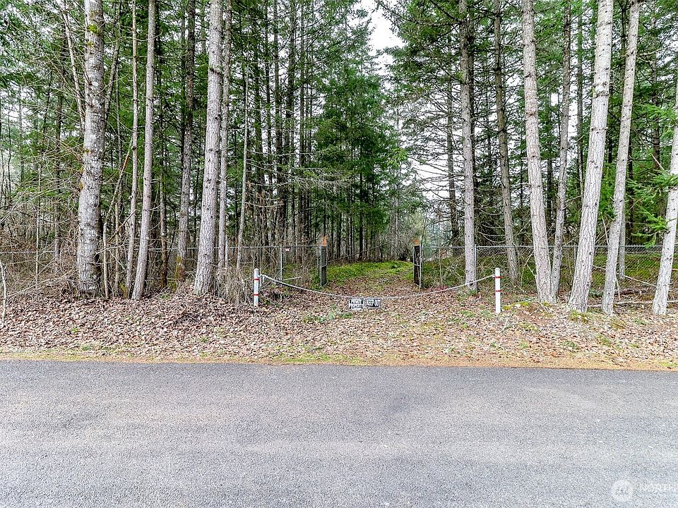 1st image of 25414 48th Avenue E