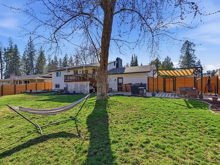 5107 S Madelia St — Photo 39
