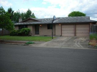 1168 Valley Butte Dr, Eugene, OR 97401