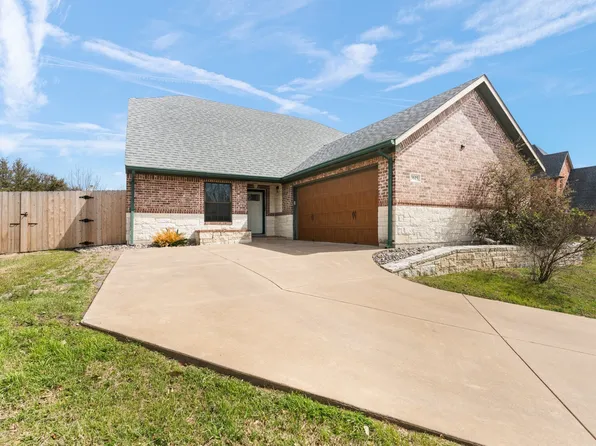 3615 Monterra Ct, Arlington, TX 76014