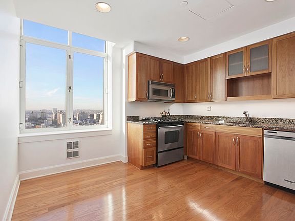 2nd image of 455 Central Park W APT 23C