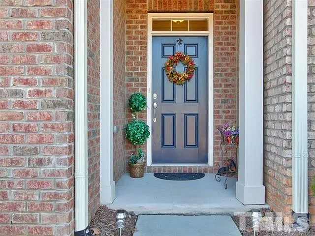 1528 Alemany St — Photo 2