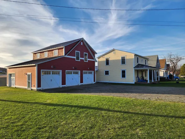 50 South Street, Orleans, VT 05860