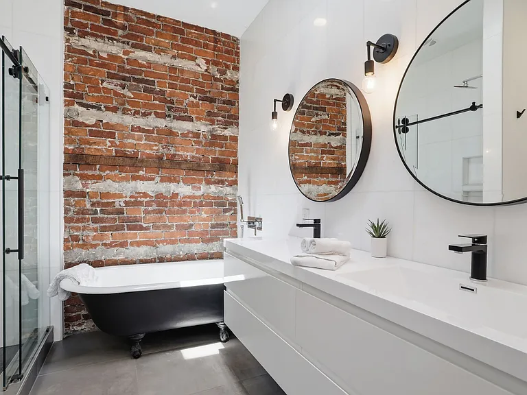 2608 E Broad St #2 — Photo 23