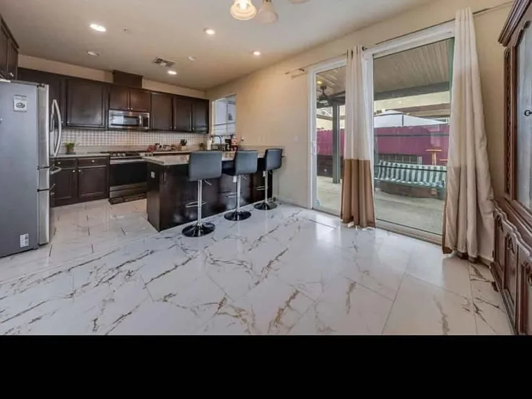 2471 Ben Ali Way — Photo 15