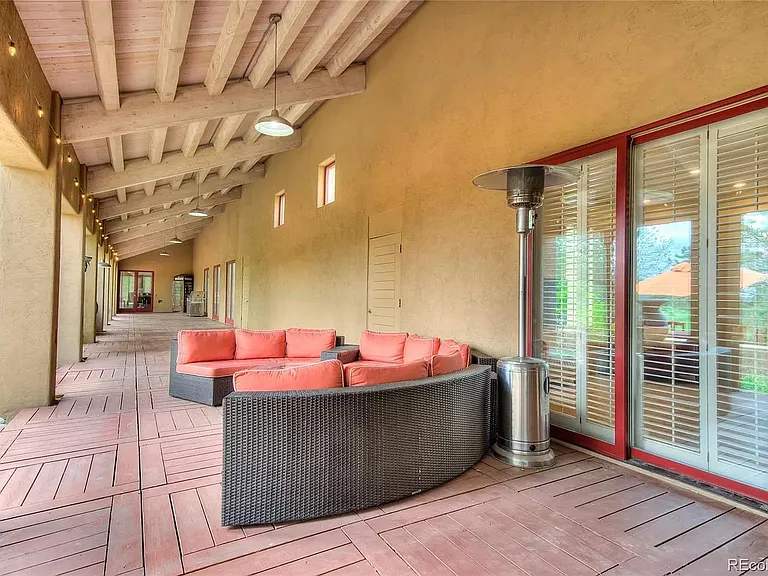 575 Spring Ranch Dr — Photo 20