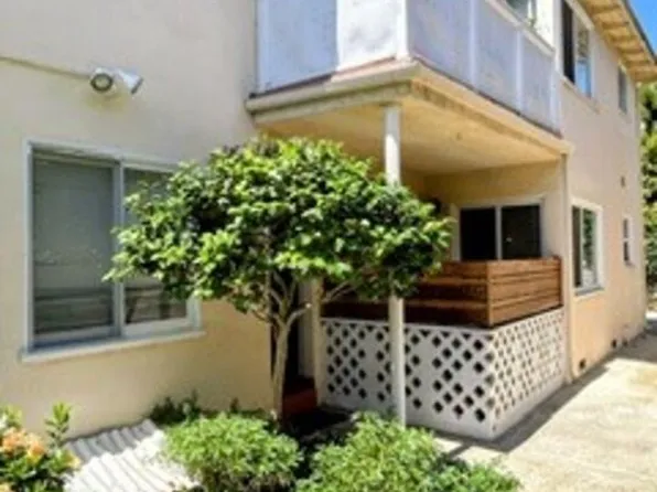 10737 Francis Pl, Los Angeles, CA 90034