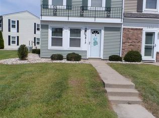 3815 W Palmyra Ct, Peoria, IL 61604