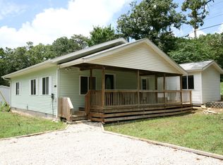 3084 Stone Rd, Merriam Woods Village, MO 65740