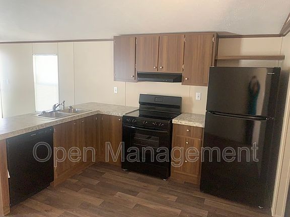 3rd image of 2501 Martin Luther King Blvd Lot 612-703