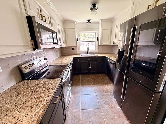 5th image of 608 Cardamon Ct