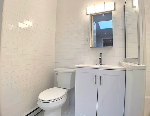 Rented by Triplemint | media 15