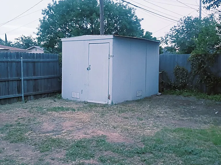 312 McKnight Dr — Photo 17