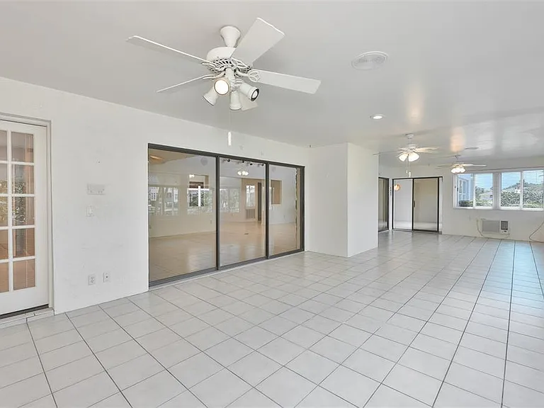 929 Symphony Isles Blvd — Photo 26
