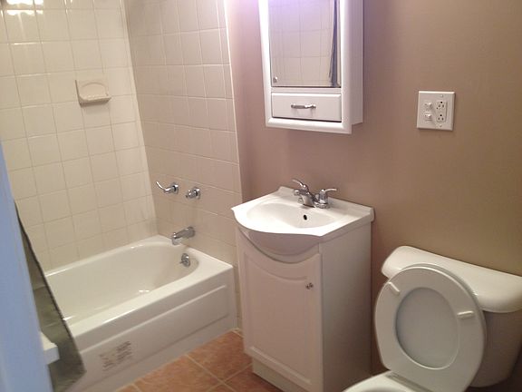 2nd image of 98 W 30th St