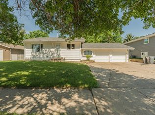 1908 8th Ave SE, Mandan, ND 58554