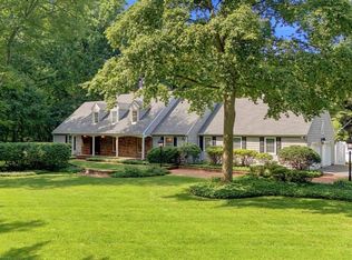 29 Hickory Hl, Montvale, NJ 07645