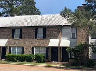 103 Woodleigh Rd APT 2, Dothan, AL 36305