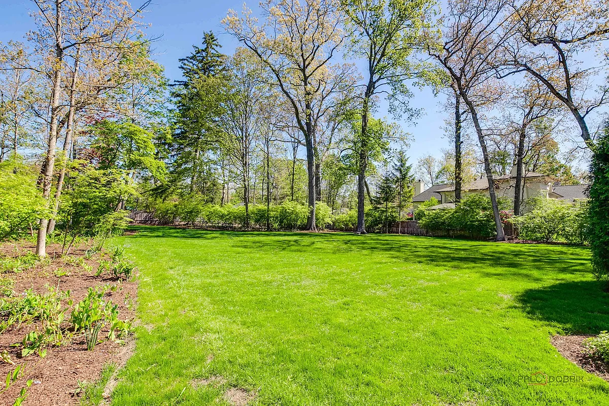 Building Photo - 544 Ravine Ave