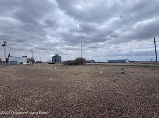 1st St, Reeder, ND 58649