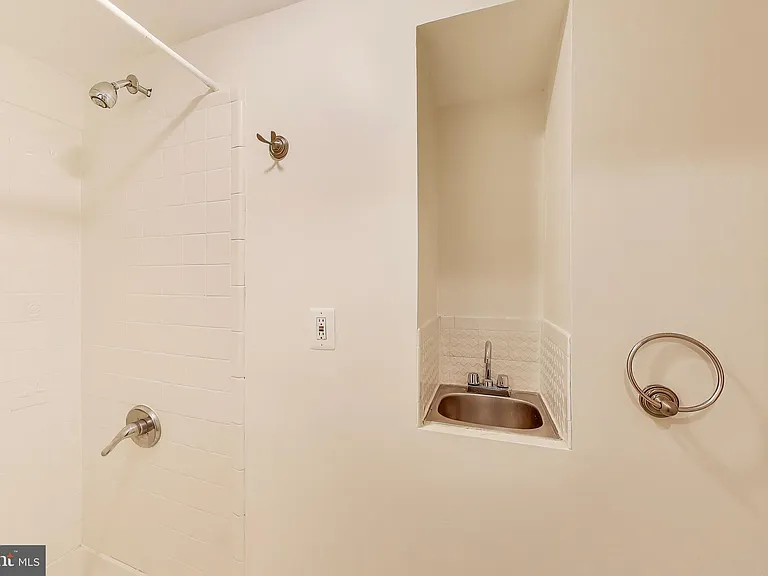 20488 Summersong Ln — Photo 27