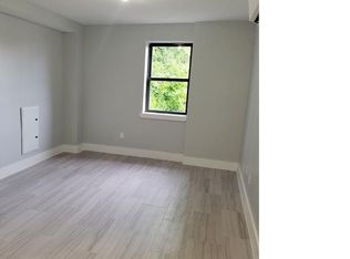 363 E 197th St FLOOR 2, Bronx, NY 10458