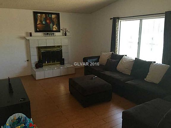 4th image of 3888 Pamplona St