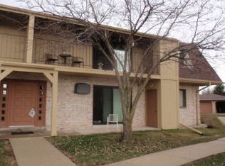 3207 W Mangold Ave, Milwaukee, WI 53221