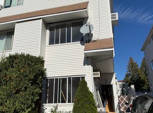 101 Green Valley Rd FLOOR 1, Staten Island, NY 10312