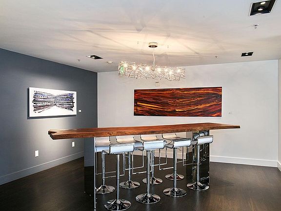 5th image of 555 4th St Unit 409