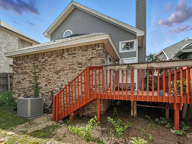 1426 Harmony Ln — Photo 41