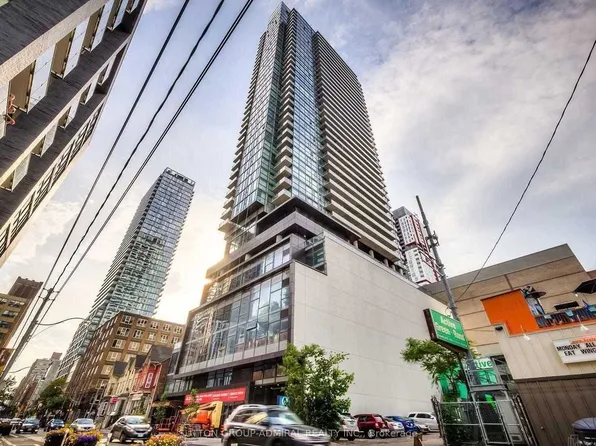 290 Adelaide St W, Toronto, ON