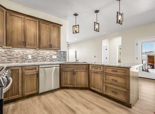 3601 Chestnut Dr, Montrose, CO 81401