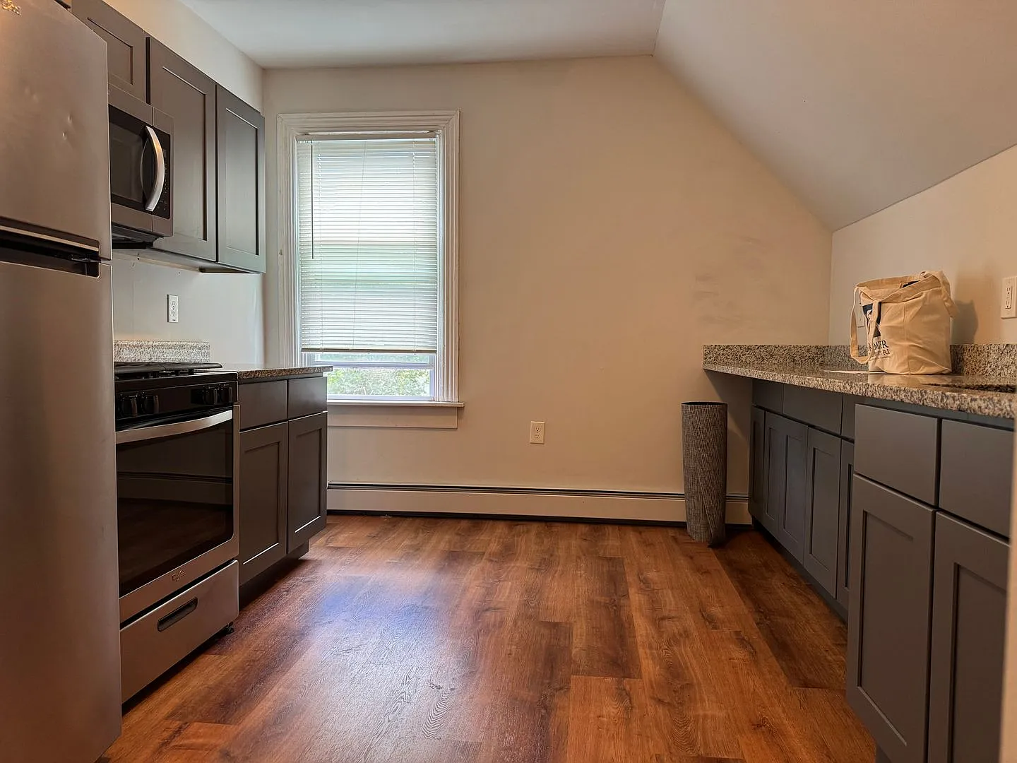 986 Smith St, Providence — Photo 3