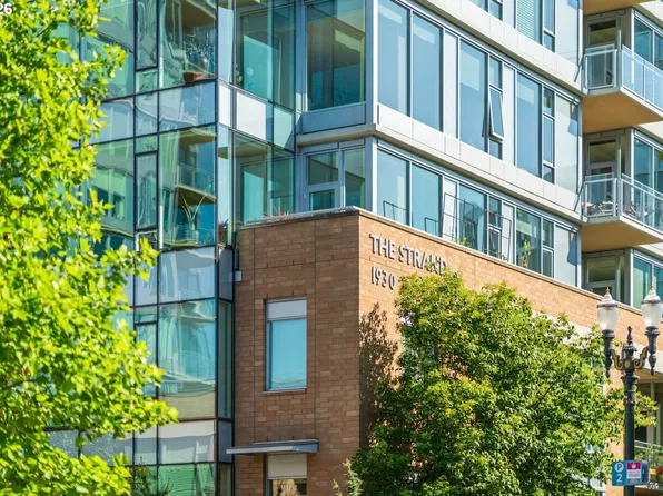 1930 S River Dr Unit 103, Portland, OR 97201
