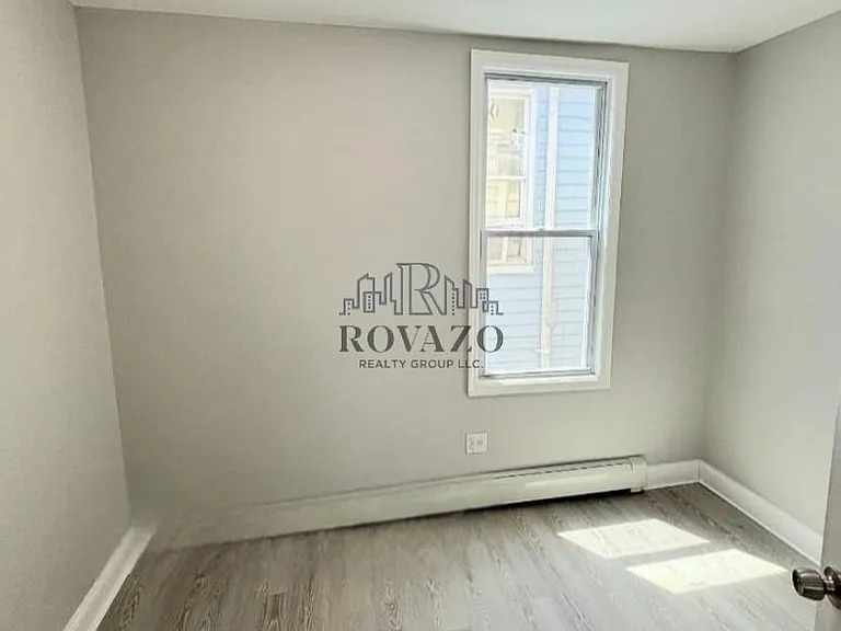 591 S 19th St #1 — Photo 6
