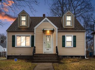 1529 E Bourbonnais St, Kankakee, IL