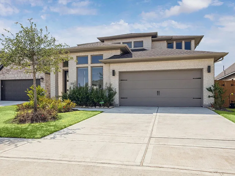 21315 Manatee Rock Ln — Photo 2