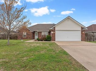 3111 S G St, Rogers, AR 72758