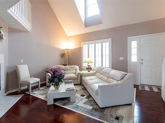3rd image of 74 High Point Dr Unit 83