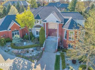 57125 Deer Creek Ct, Washington, MI 48094