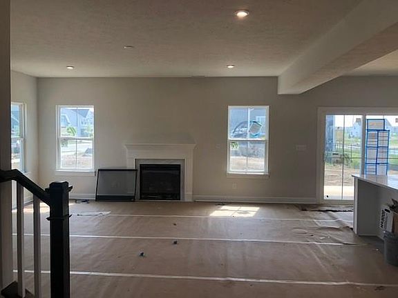5th image of 18475 Patty Ln