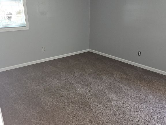 5th image of 313 Ventura Dr